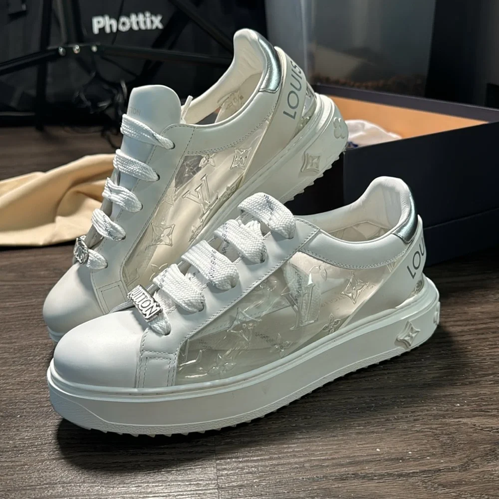 Louis Vuitton Time Out Sneaker and socks size 40 - Picture 2 of 7